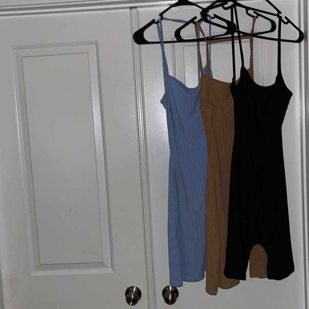 3 large Rompers Back is out!